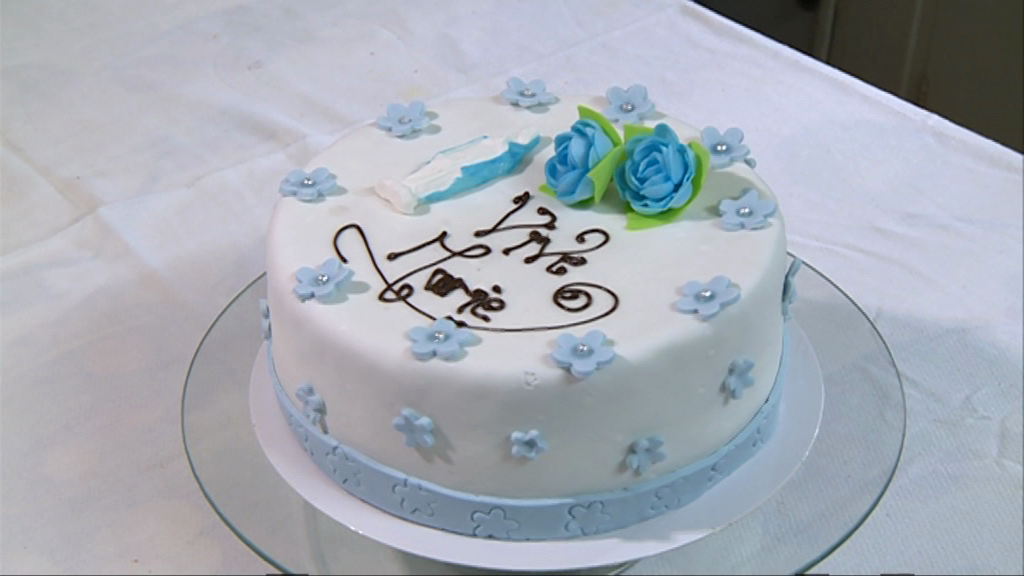 Video Le Gateau Marie Delice Incontournable En Ce 15 Aout Mauritius Broadcasting Corporation