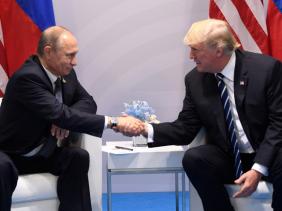 Donald Trump rencontre Vladimir Poutine