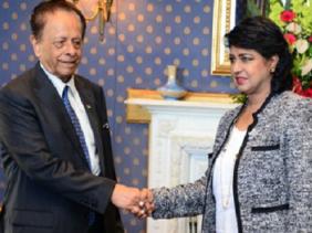 Sir Anerood Jugnauth a soumis sa démission Sir Anerood Jugnauth a soumis sa démission