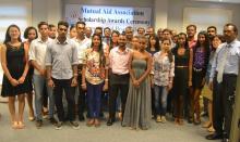La Mutual Aid Association octroie 26 bourses à des étudiants.